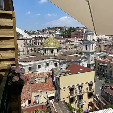 Domus Capodimonte 3*