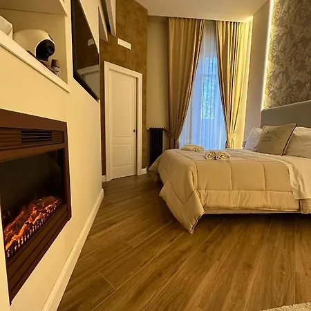 Domus Capodimonte 3*