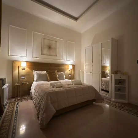 Domus Capodimonte 3*