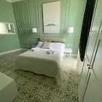 Domus Capodimonte 3*
