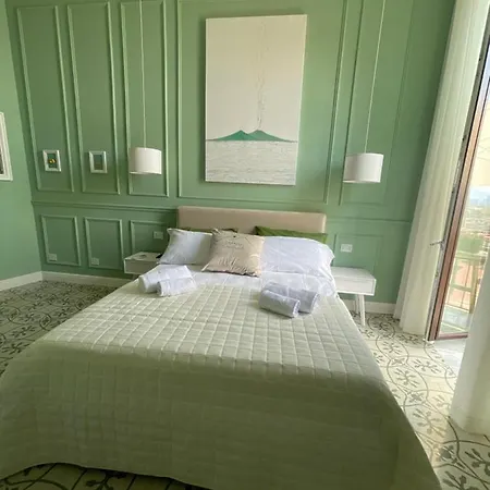 Domus Capodimonte 3* Neapel
