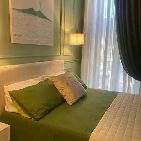 Domus Capodimonte 3*