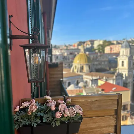 Domus Capodimonte Πανσιόν 3*