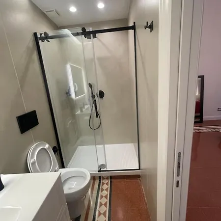 Domus Capodimonte بيت ضيافة