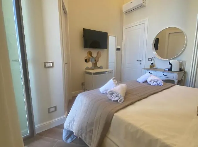 Domus Capodimonte Gæstehus 3*